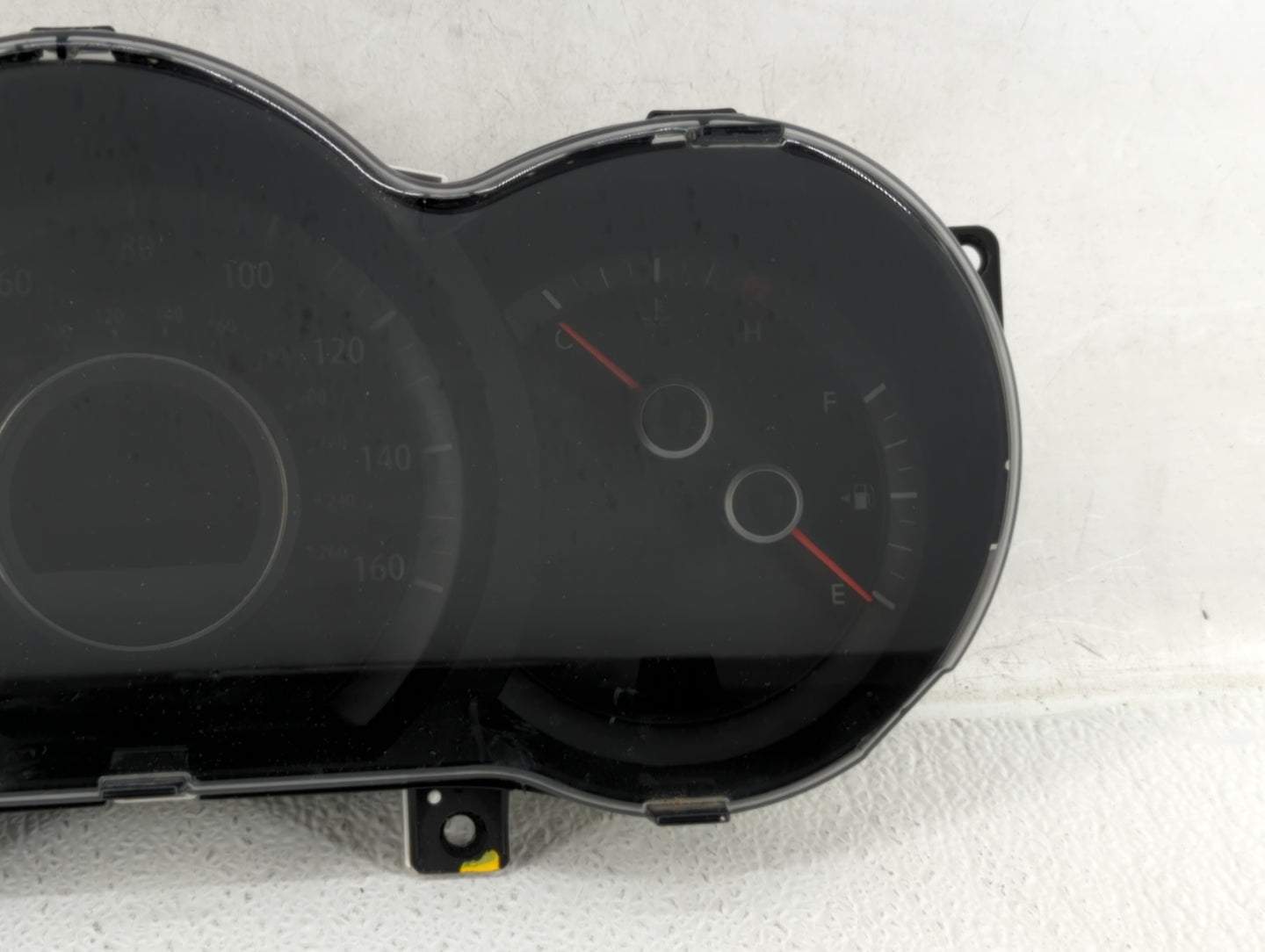 2011 Kia Optima Instrument Cluster Speedometer Gauges P/N:94001-2T320 Fits OEM Used Auto Parts - Oemusedautoparts1.com