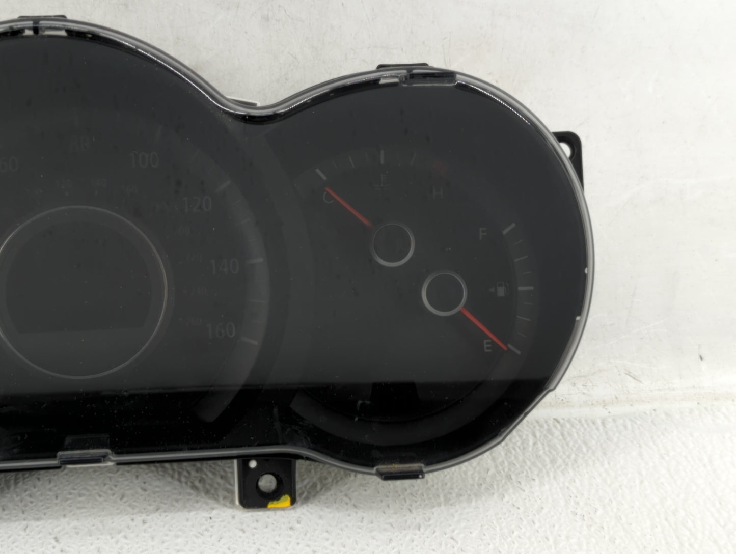 2011 Kia Optima Instrument Cluster Speedometer Gauges P/N:94001-2T320 Fits OEM Used Auto Parts - Oemusedautoparts1.com