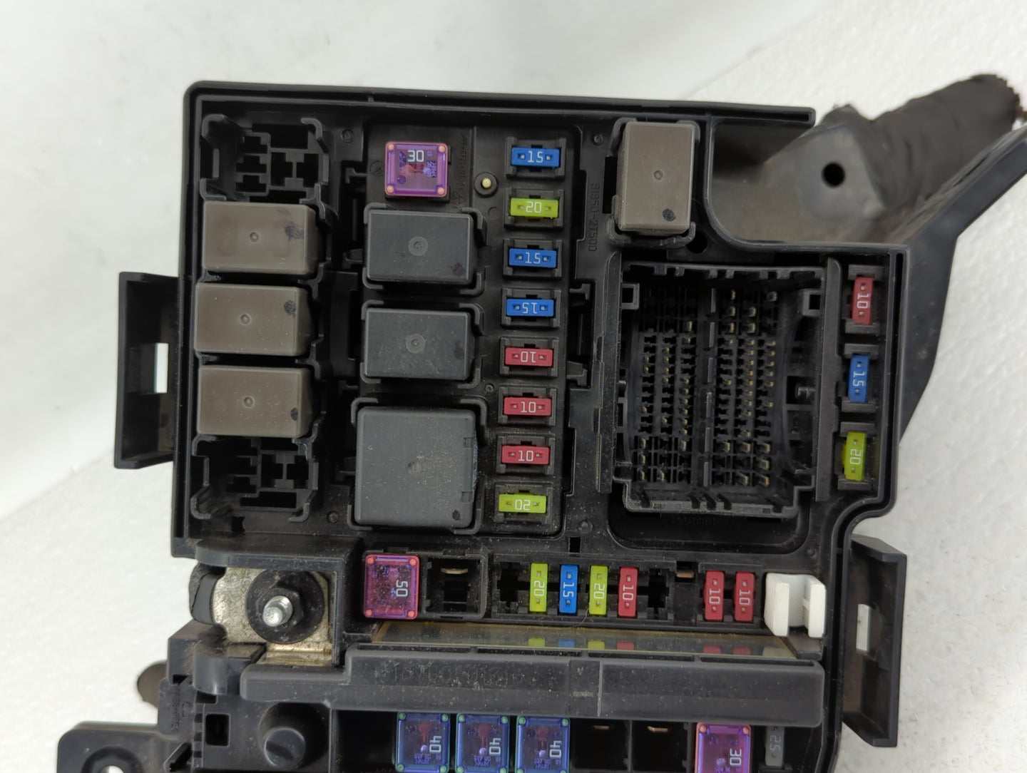 2011-2013 Kia Optima Fusebox Fuse Box Panel Relay Module P/N:91950-2T730 Fits Fits 2011 2012 2013 OEM Used Auto Parts - Oemu
