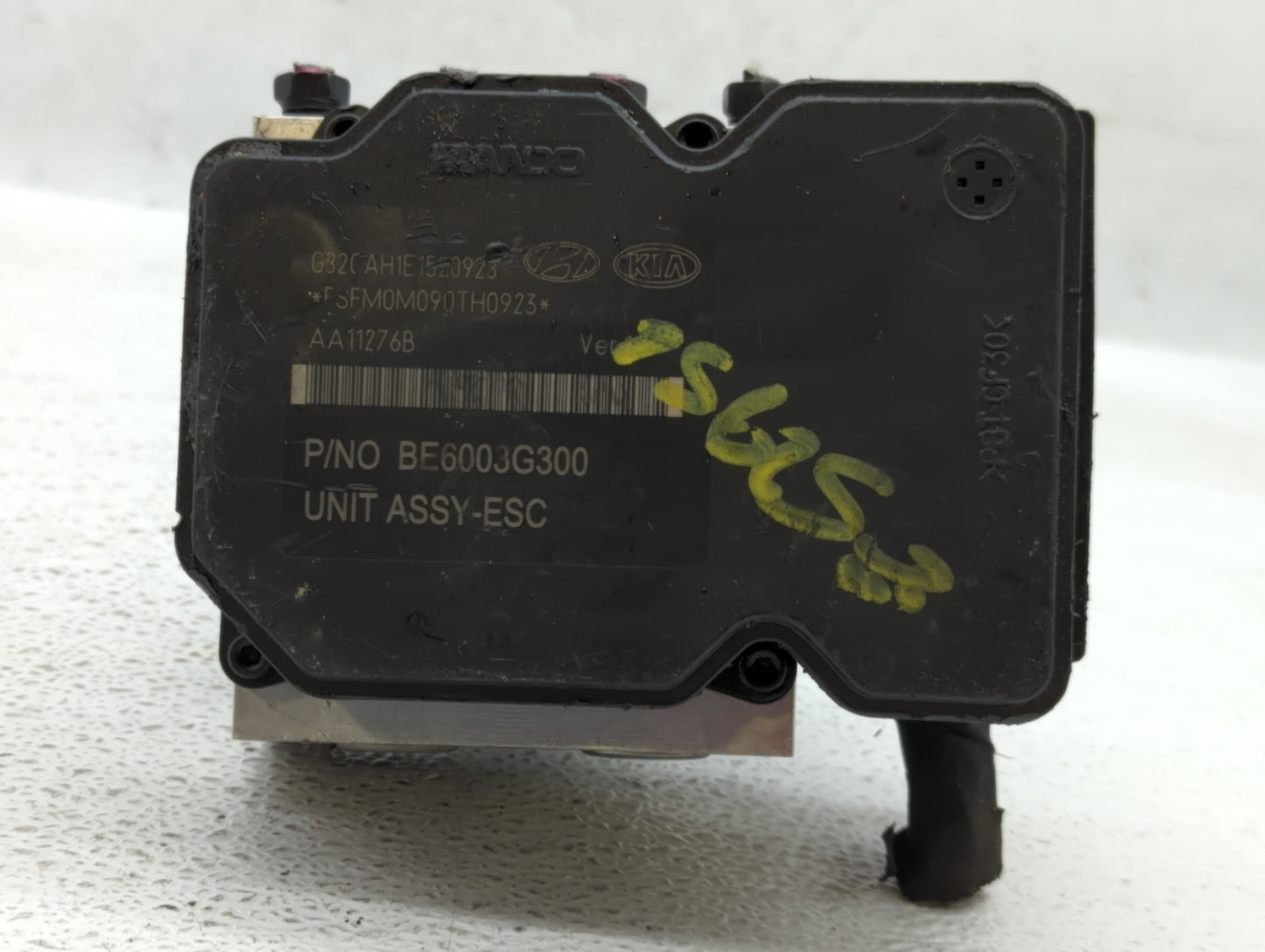 2011-2013 Kia Optima ABS Pump Control Module Replacement P/N:58920-2T550 Fits Fits 2011 2012 2013 OEM Used Auto Parts - Oemu
