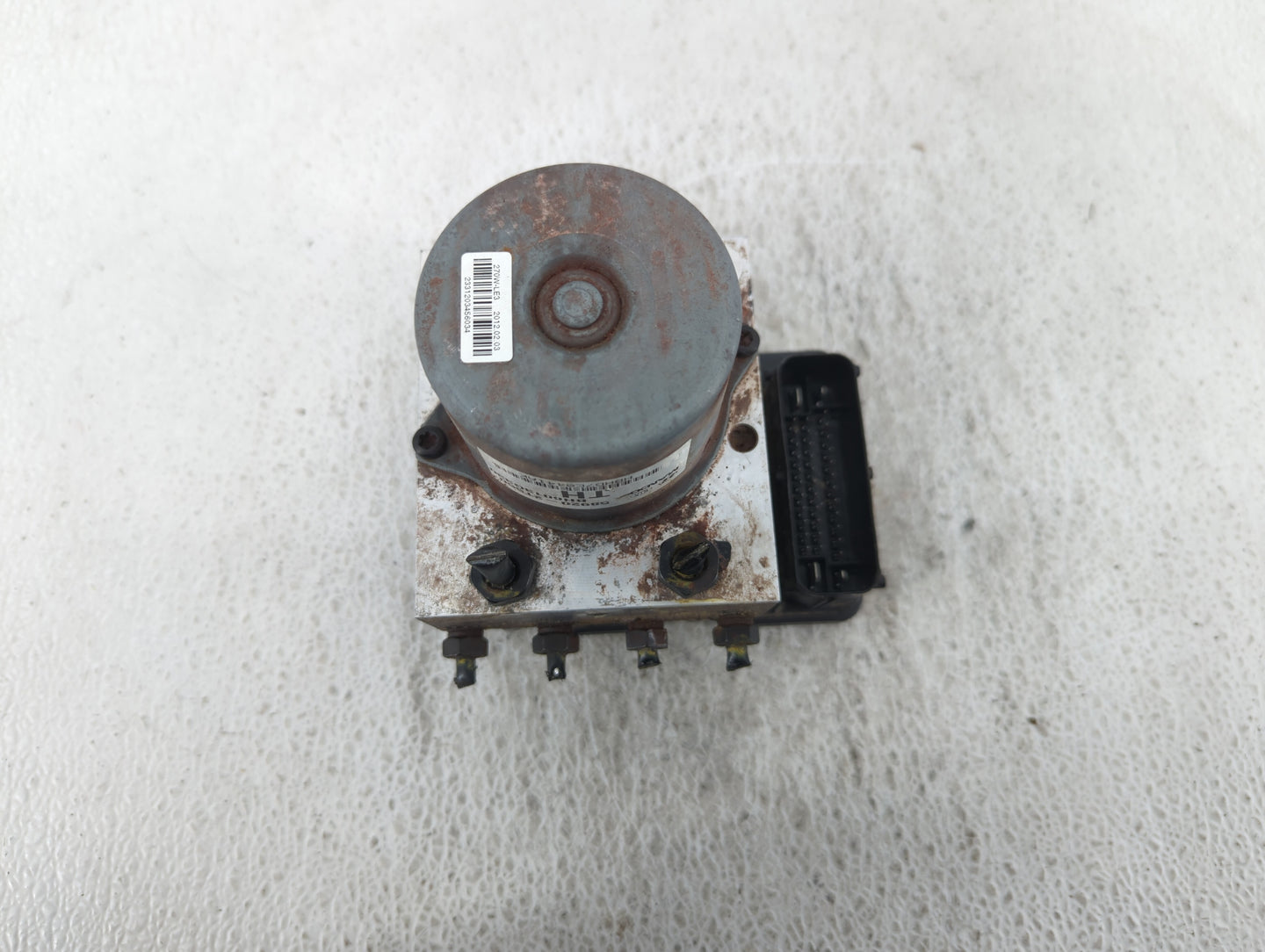 2011-2013 Kia Optima ABS Pump Control Module Replacement P/N:58920-2T550 Fits Fits 2011 2012 2013 OEM Used Auto Parts - Oemu