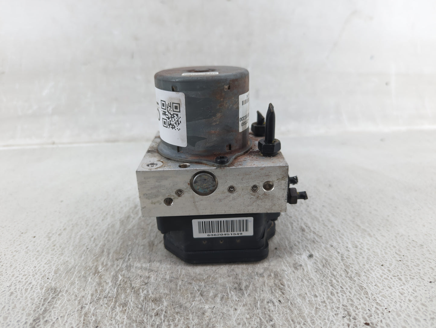 2011-2013 Kia Optima ABS Pump Control Module Replacement P/N:58920-2T550 Fits Fits 2011 2012 2013 OEM Used Auto Parts - Oemu