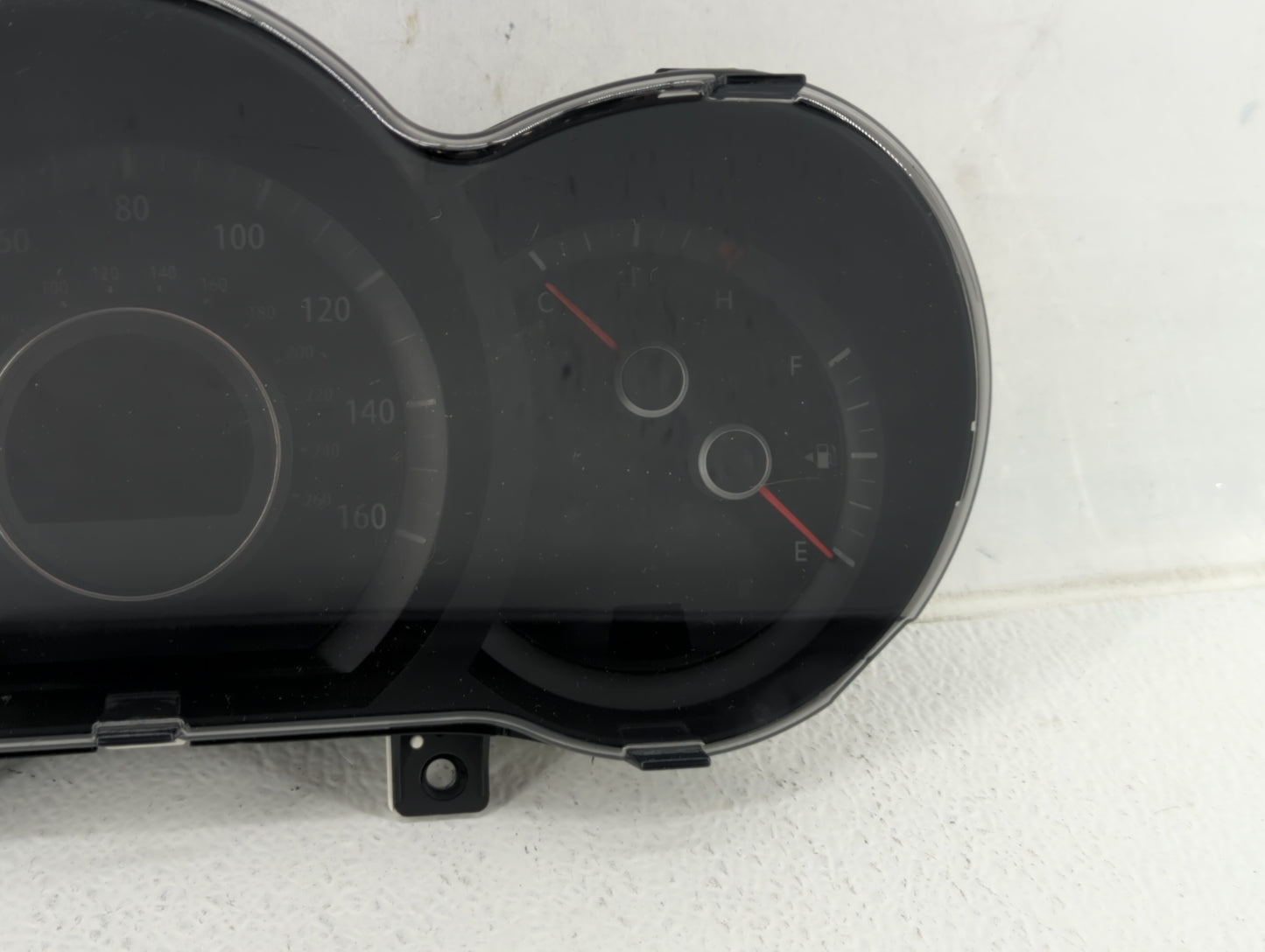 2011 Kia Optima Instrument Cluster Speedometer Gauges P/N:94001-2T320 Fits OEM Used Auto Parts - Oemusedautoparts1.com