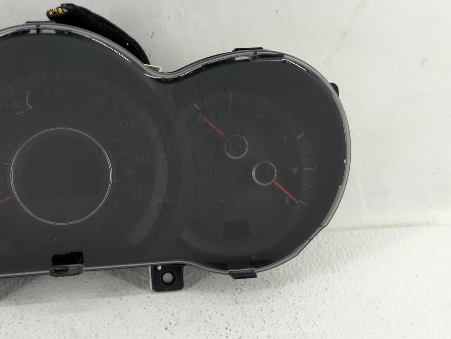 2011 Kia Optima Instrument Cluster Speedometer Gauges P/N:94001-2T340 Fits OEM Used Auto Parts - Oemusedautoparts1.com