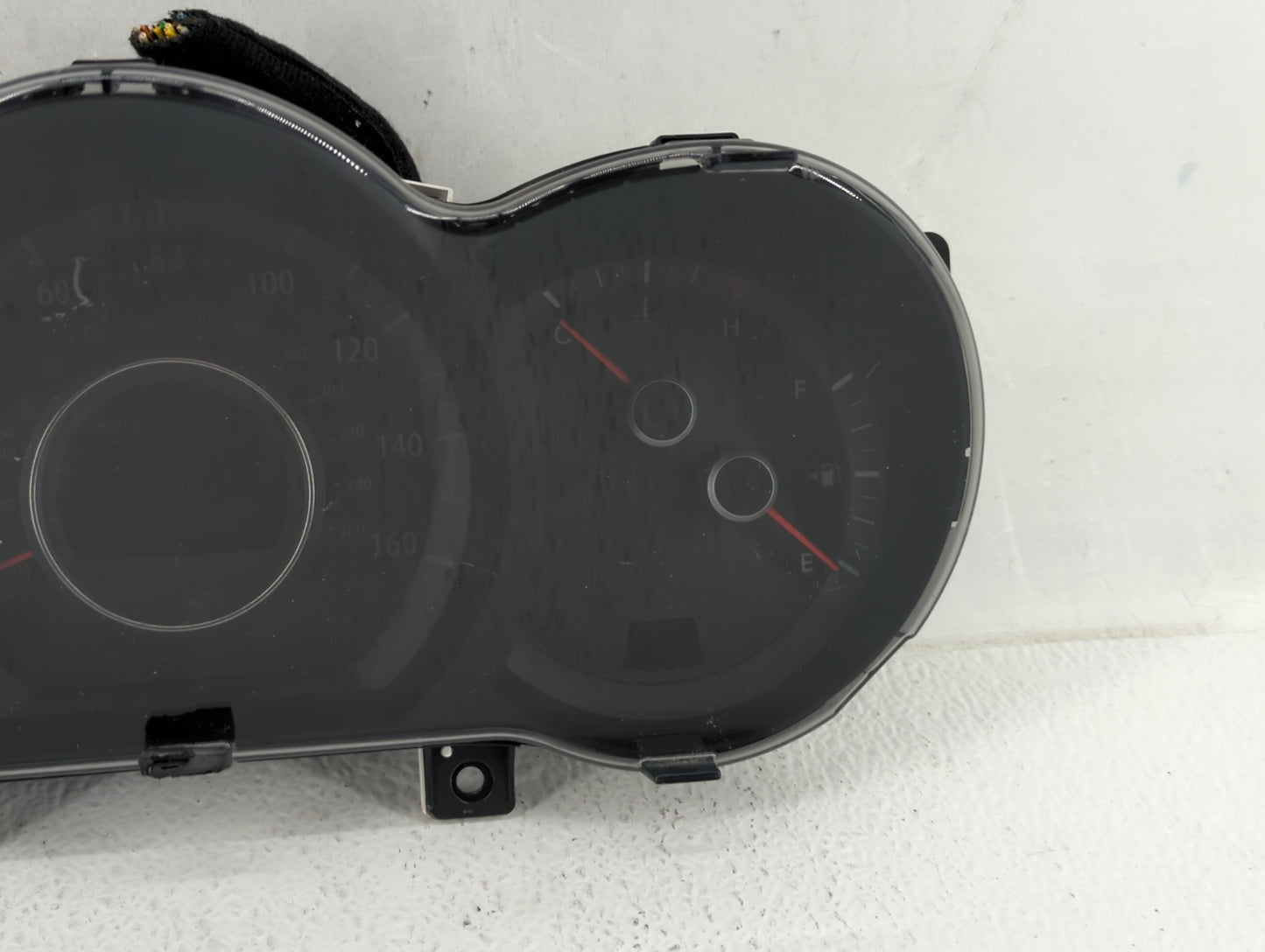 2011 Kia Optima Instrument Cluster Speedometer Gauges P/N:94001-2T340 Fits OEM Used Auto Parts - Oemusedautoparts1.com