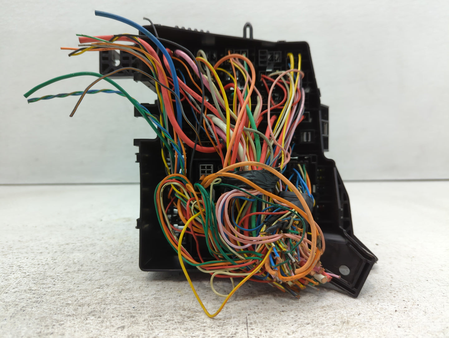 2011-2013 Kia Optima Fusebox Fuse Box Panel Relay Module P/N:91202 2T871 Fits Fits 2011 2012 2013 OEM Used Auto Parts - Oemu