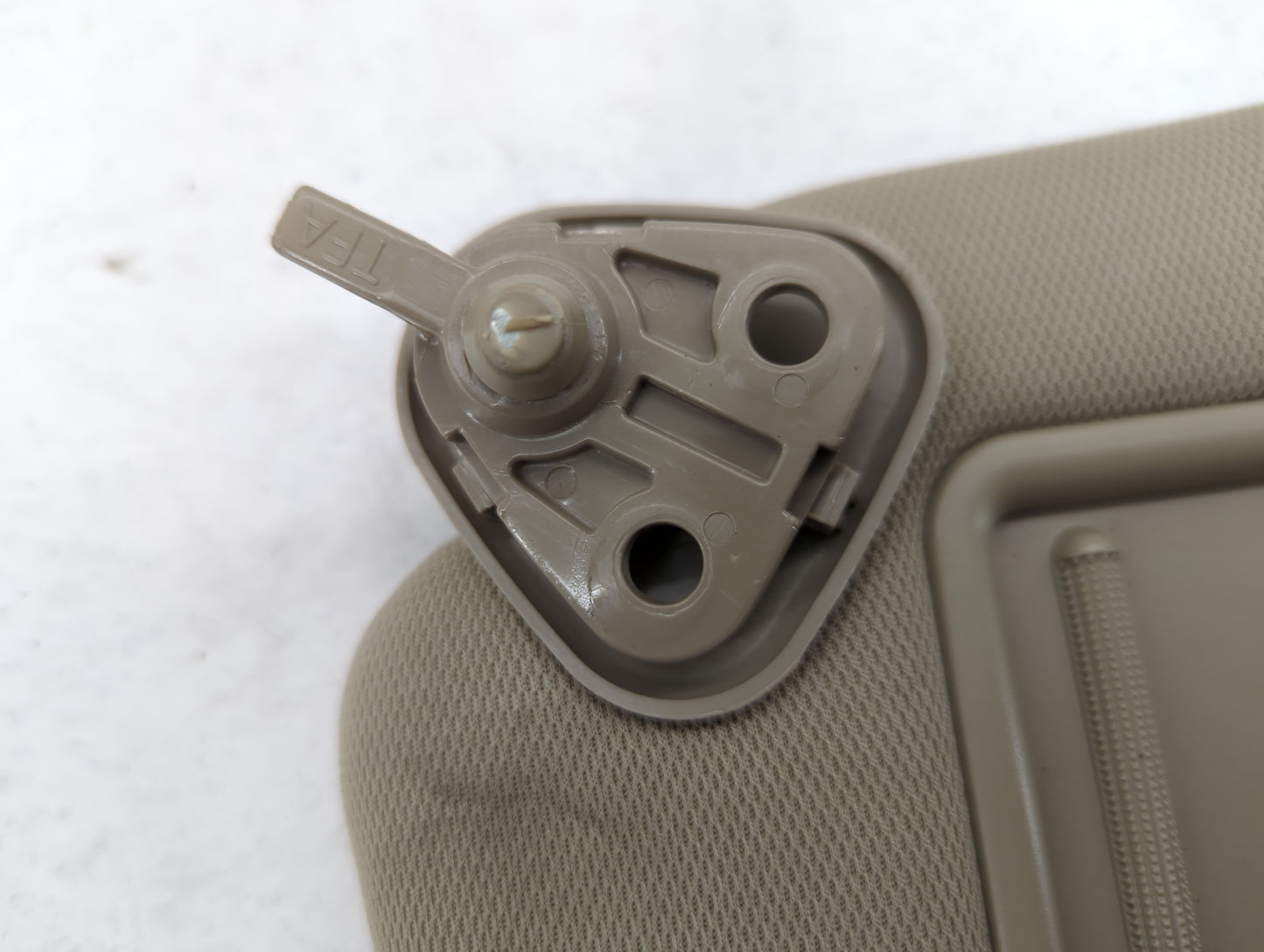 2011-2016 Kia Optima Sun Visor Shade Replacement Driver Left Mirror Fits Fits 2011 2012 2013 2014 2015 2016 OEM Used Auto Pa