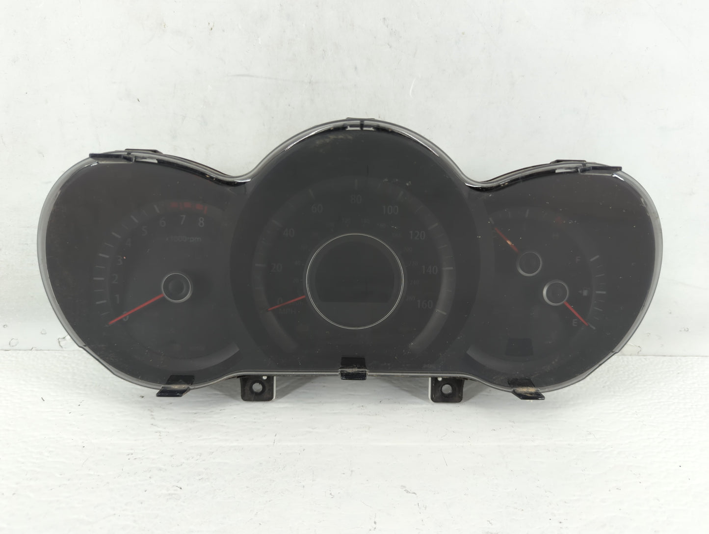 2011 Kia Optima Instrument Cluster Speedometer Gauges P/N:94001-2T320 Fits OEM Used Auto Parts - Oemusedautoparts1.com