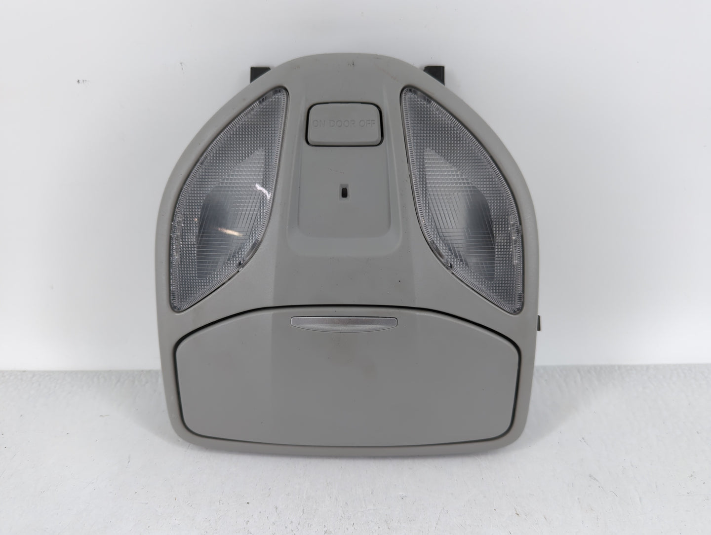 2011 Kia Optima Overhead Roof Console - Oemusedautoparts1.com