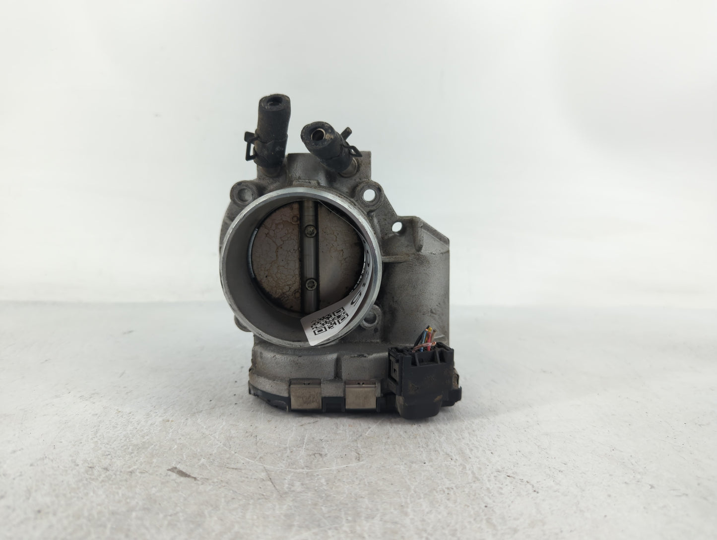 2011-2015 Kia Optima Throttle Body P/N:35100-2G710 Fits Fits 2011 2012 2013 2014 2015 2016 OEM Used Auto Parts - Oemusedauto