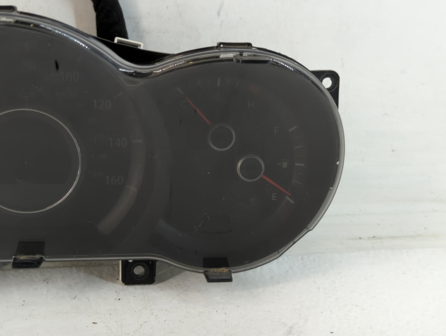 2011 Kia Optima Instrument Cluster Speedometer Gauges P/N:94001-2T310 Fits OEM Used Auto Parts - Oemusedautoparts1.com