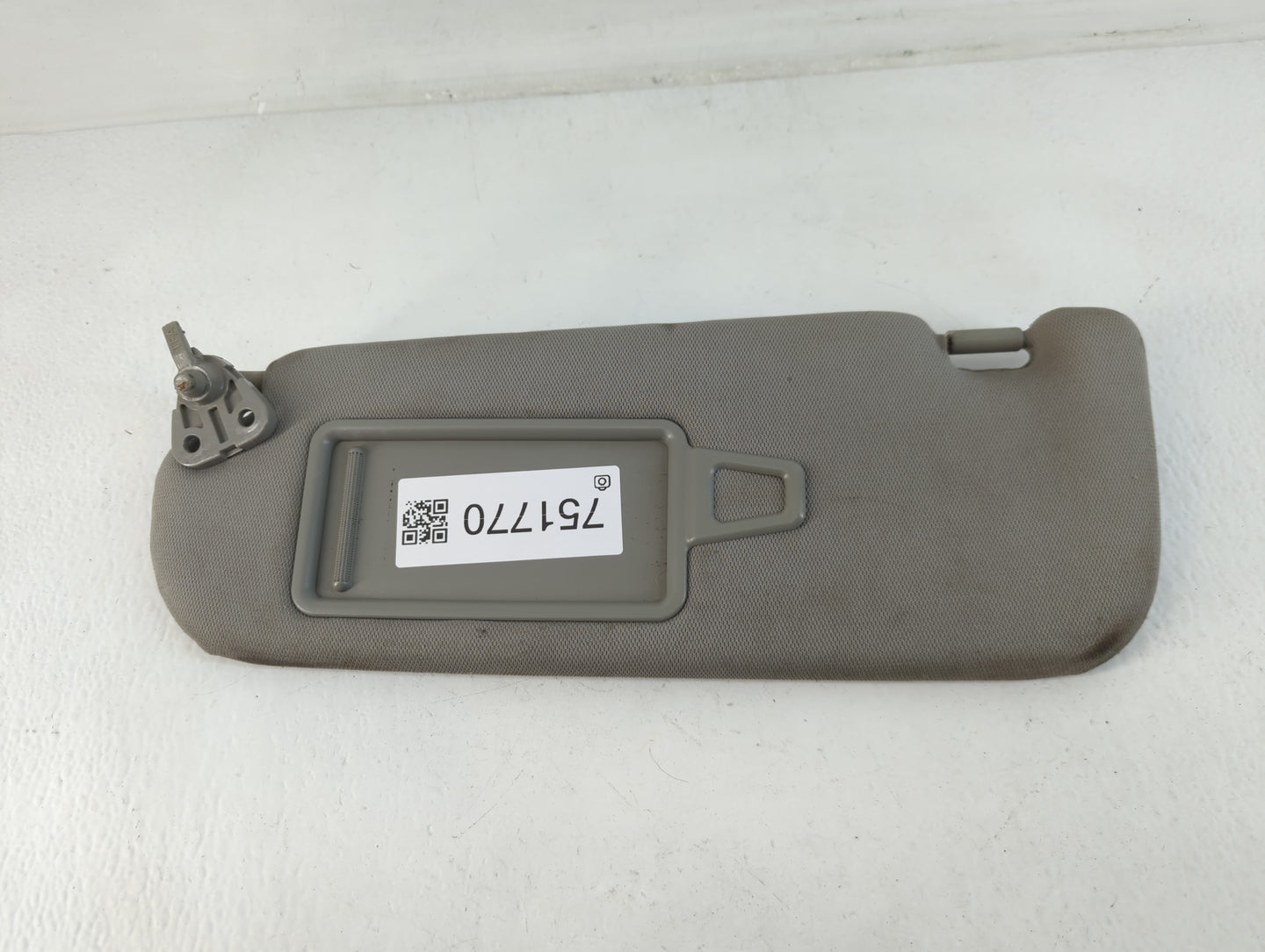 2011-2016 Kia Optima Sun Visor Shade Replacement Driver Left Mirror Fits Fits 2011 2012 2013 2014 2015 2016 OEM Used Auto Pa