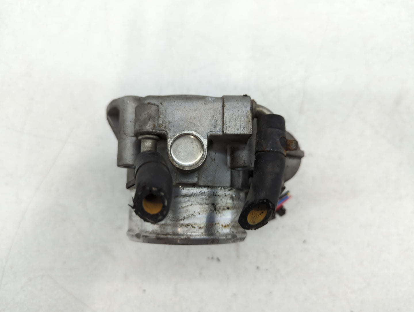 2011-2015 Kia Optima Throttle Body P/N:90 4501 0001 35100-2G700 Fits Fits 2011 2012 2013 2014 2015 2016 OEM Used Auto Parts 