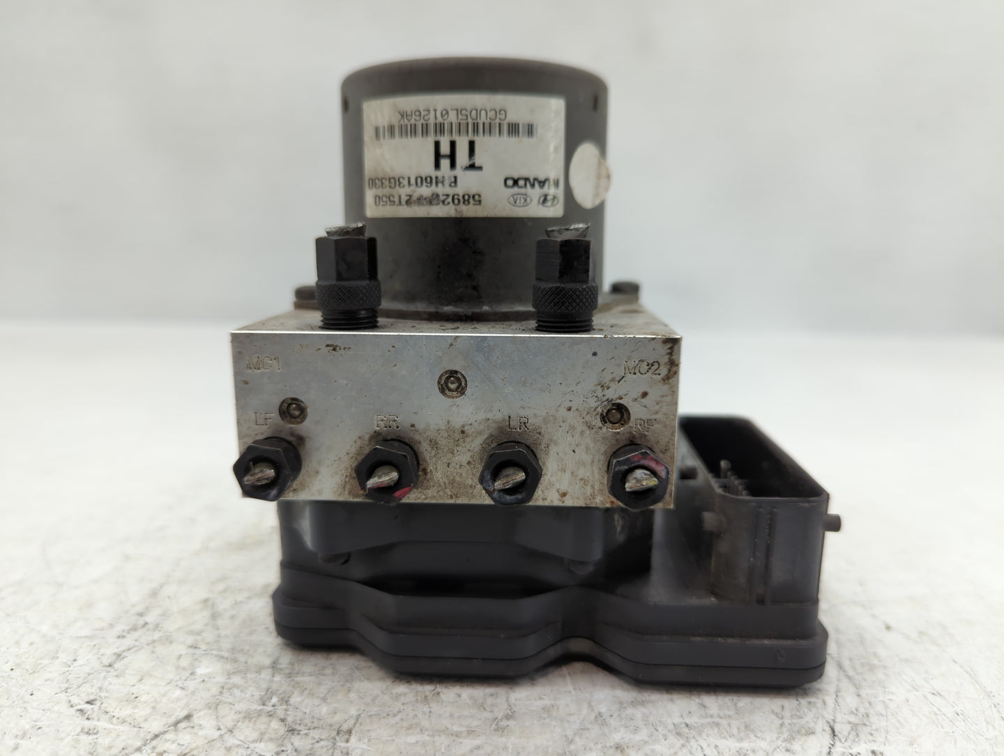 2011-2013 Kia Optima ABS Pump Control Module Replacement P/N:58920-2T550 Fits Fits 2011 2012 2013 OEM Used Auto Parts - Oemu