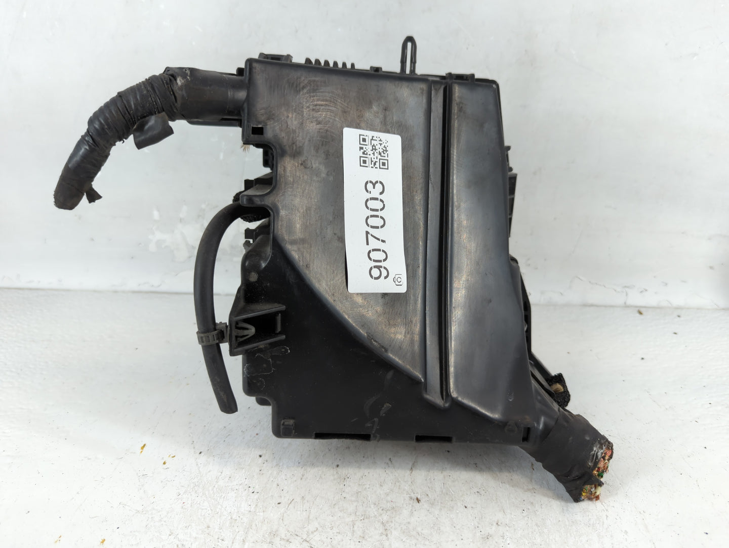 2011-2013 Kia Optima Fusebox Fuse Box Panel Relay Module P/N:91202-2T101 Fits Fits 2011 2012 2013 OEM Used Auto Parts - Oemu