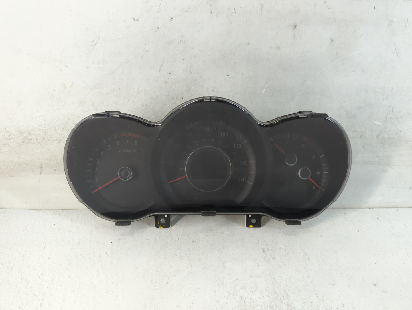 2011 Kia Optima Instrument Cluster Speedometer Gauges P/N:94001-2T270 Fits OEM Used Auto Parts - Oemusedautoparts1.com