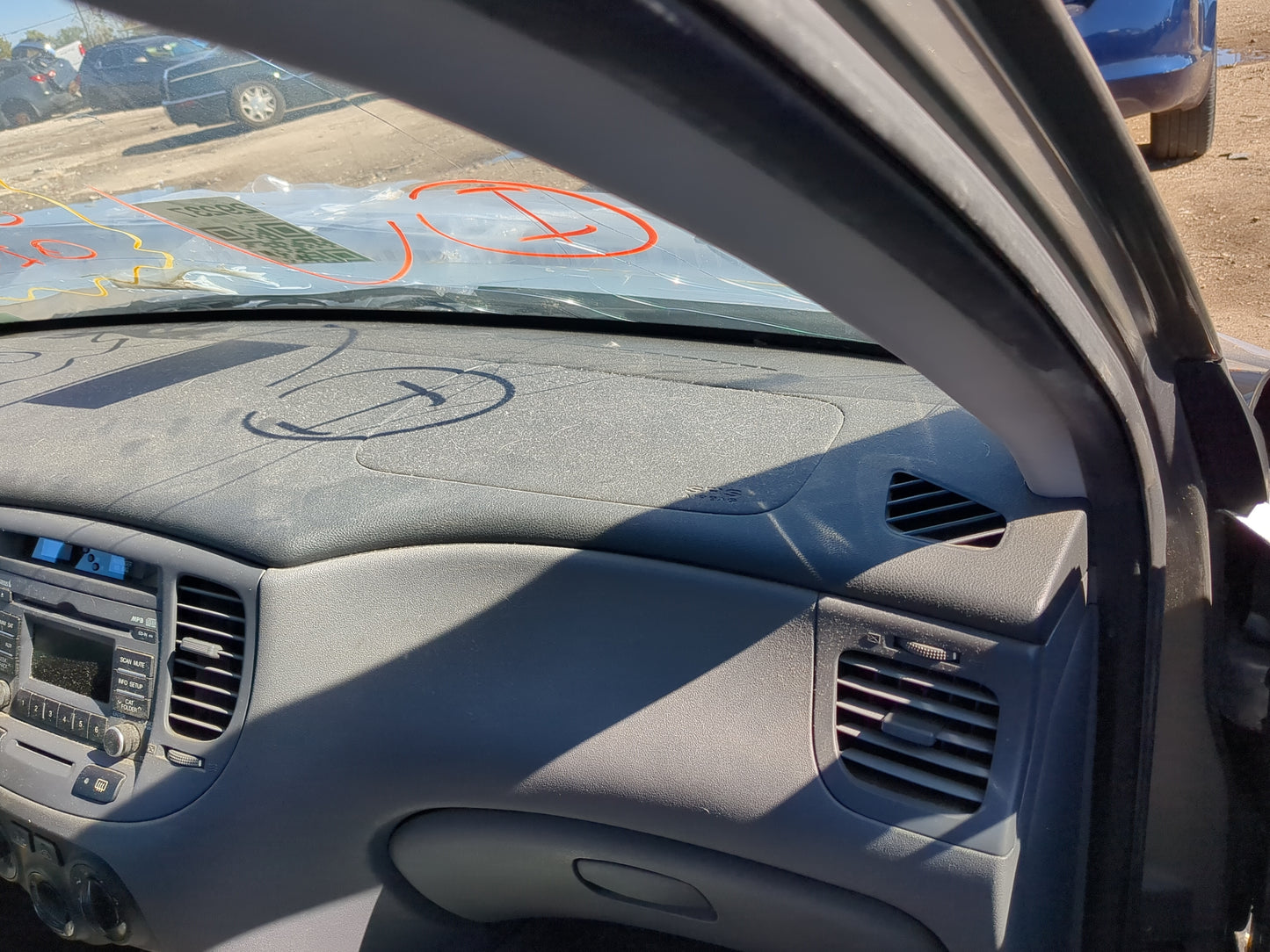 2006-2011 Kia Rio Air Bag Passenger Right Dashboard OEM Fits Fits 2006 2007 2008 2009 2010 2011 OEM Used Auto Parts - Oemuse