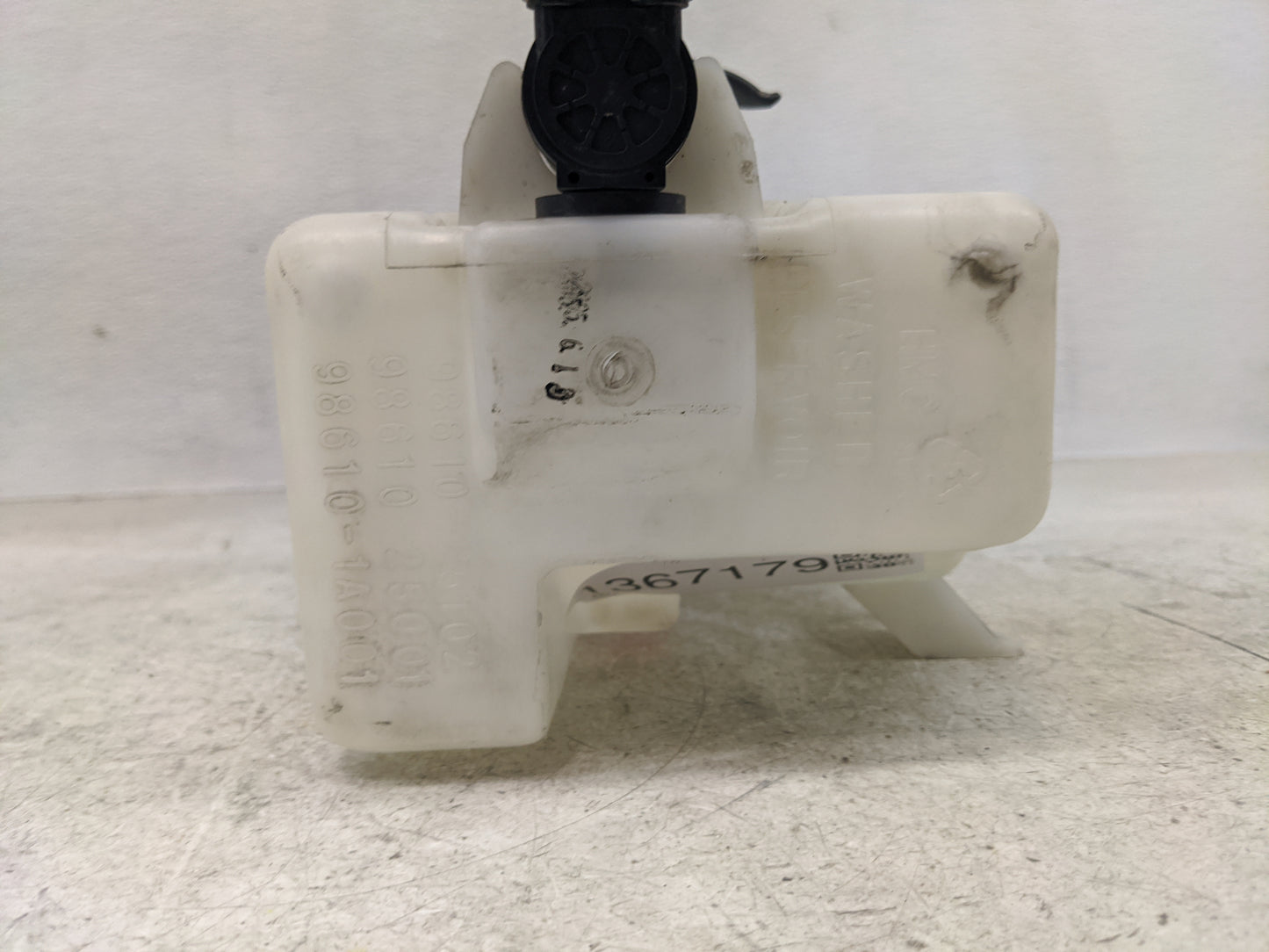 2006-2011 Kia Rio Windshield Washer Fluid Reservoir Bottle Oem - Oemusedautoparts1.com