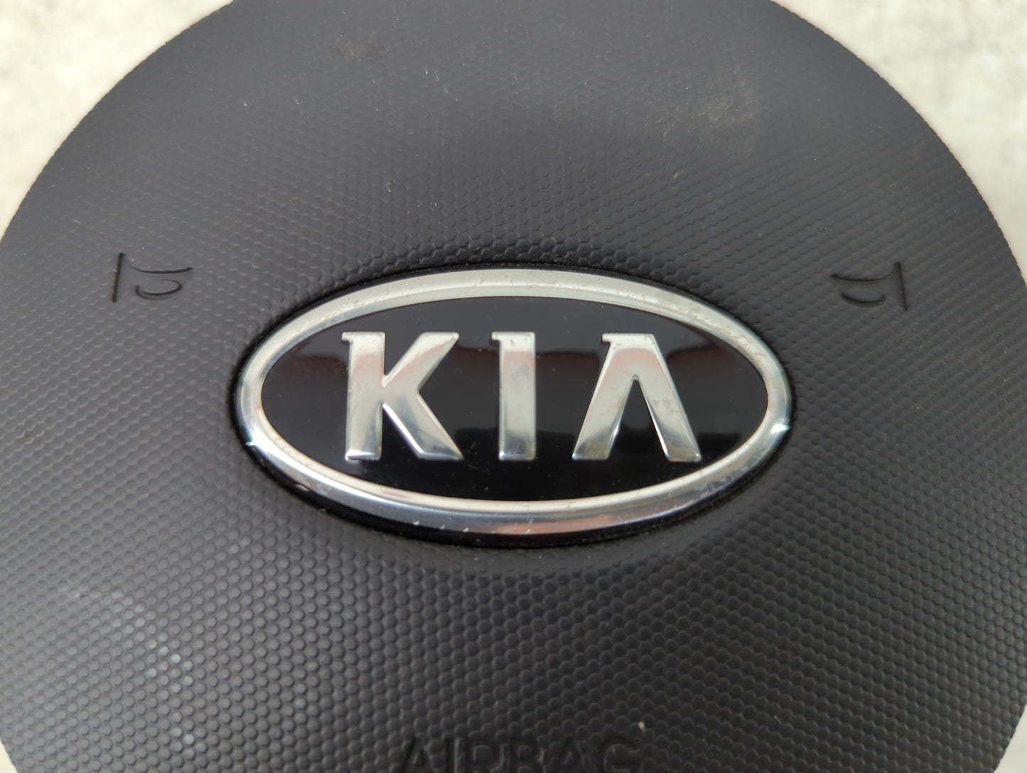 Kia Rio5 Air Bag Driver Left Steering Wheel Mounted - Oemusedautoparts1.com
