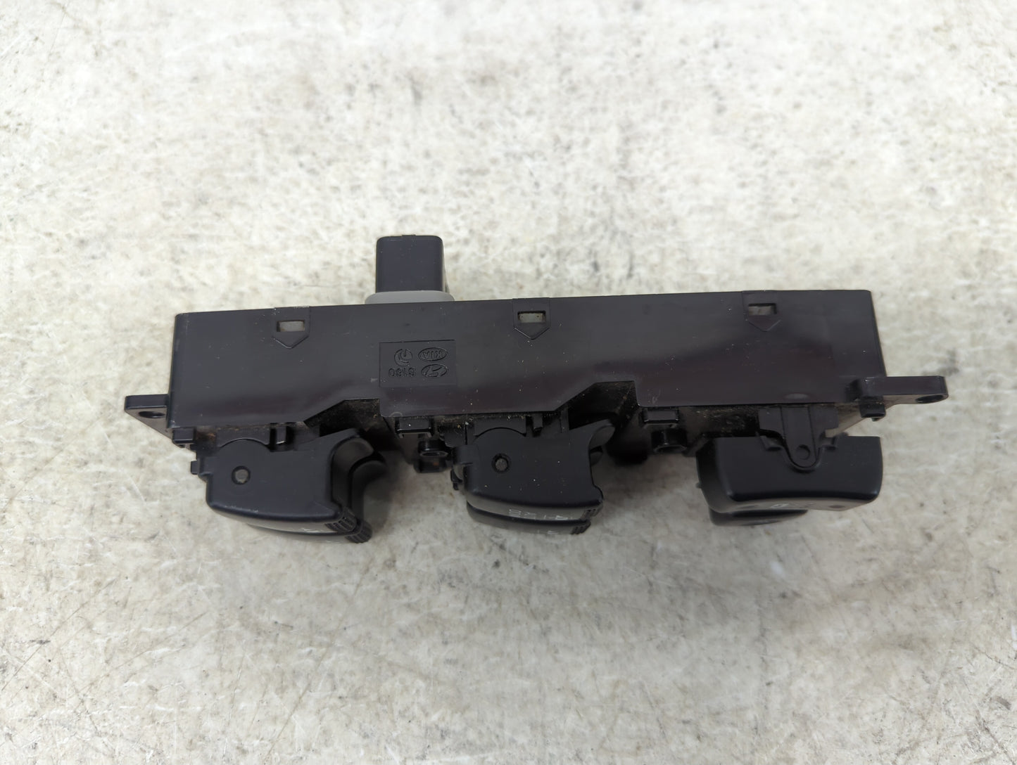 2011 Kia Rio5 Master Power Window Switch Replacement Driver Side Left Fits Fits 2010 OEM Used Auto Parts - Oemusedautoparts1