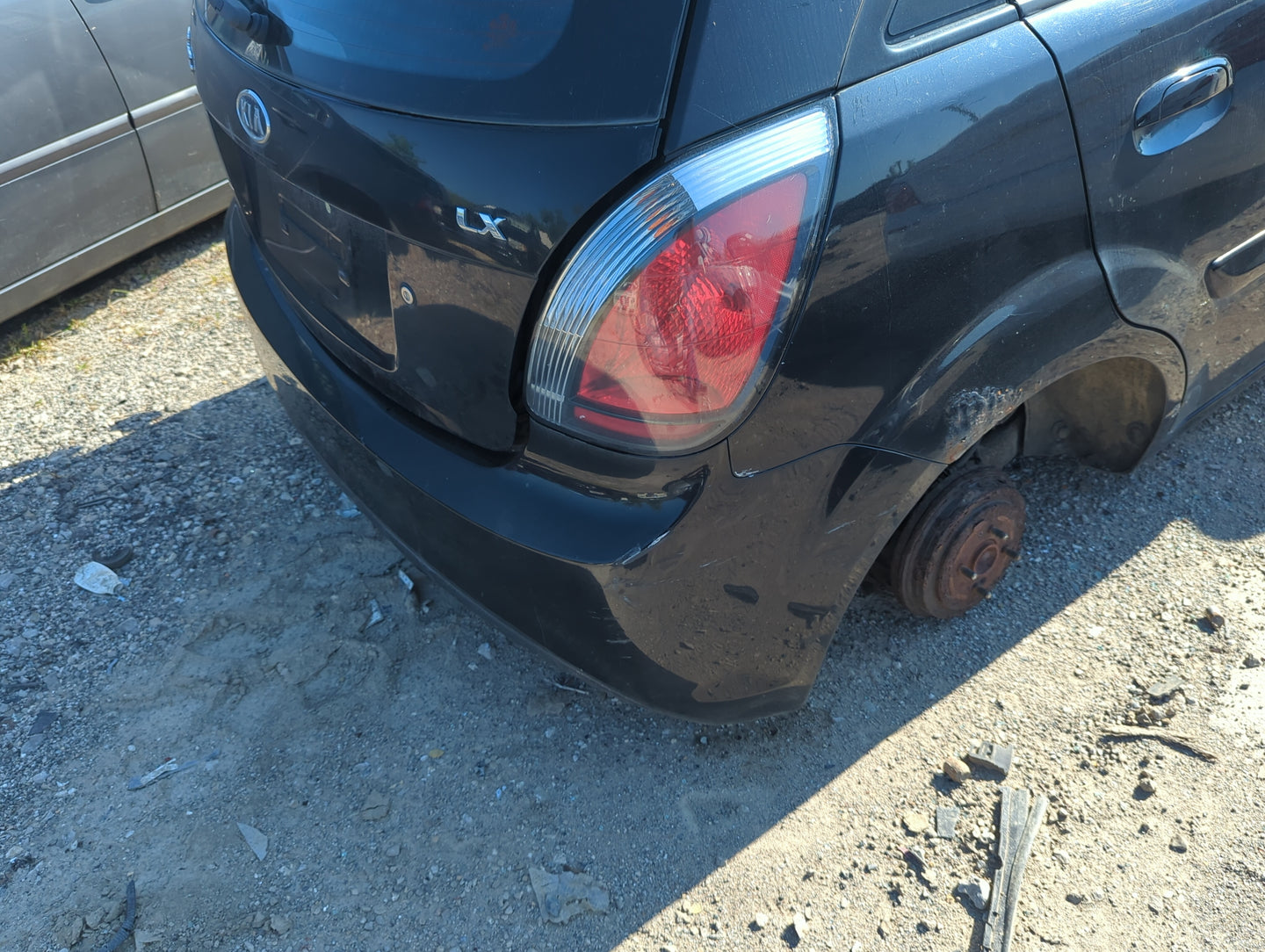 2011 Kia Rio5 Rear Bumper Assembly Oem - Oemusedautoparts1.com