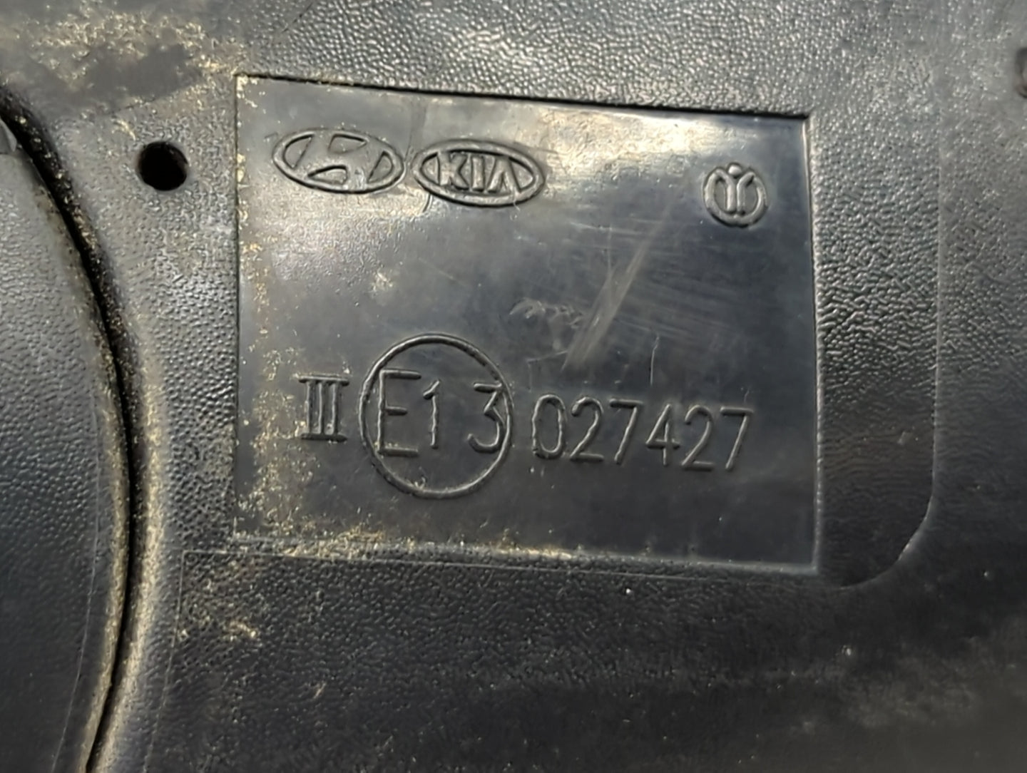 2011 Kia Rio5 Passenger Side View Mirror - Right Door Mirror OEM Used - Oemusedautoparts1.com