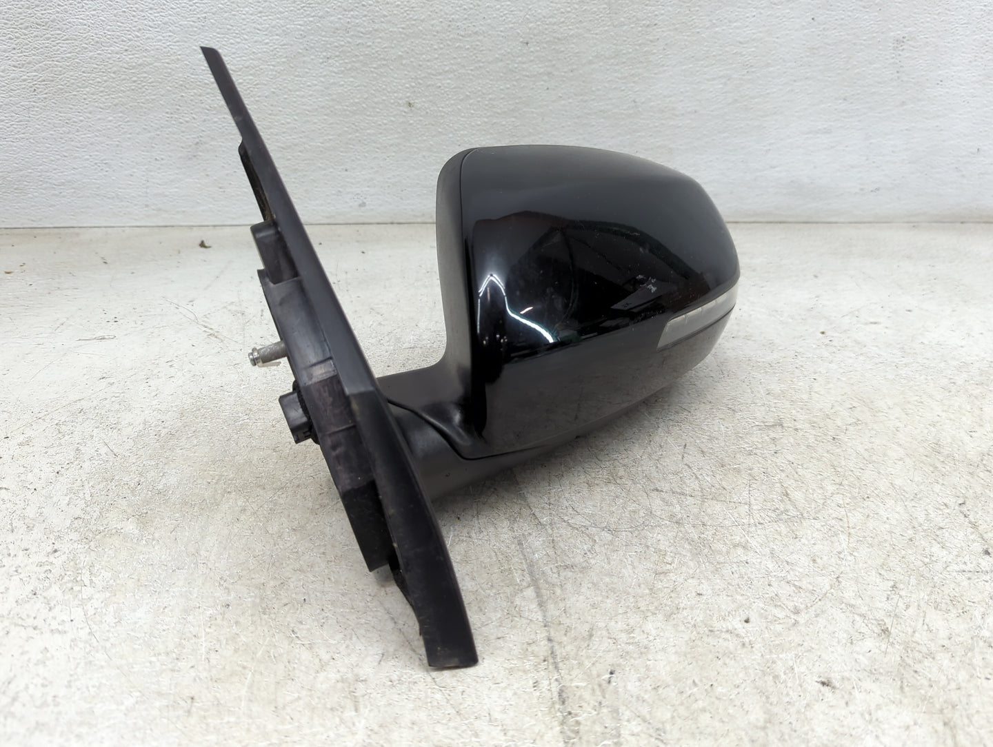 2011 Kia Rio5 Driver Side View Mirror - Left Door Mirror OEM Used - Oemusedautoparts1.com