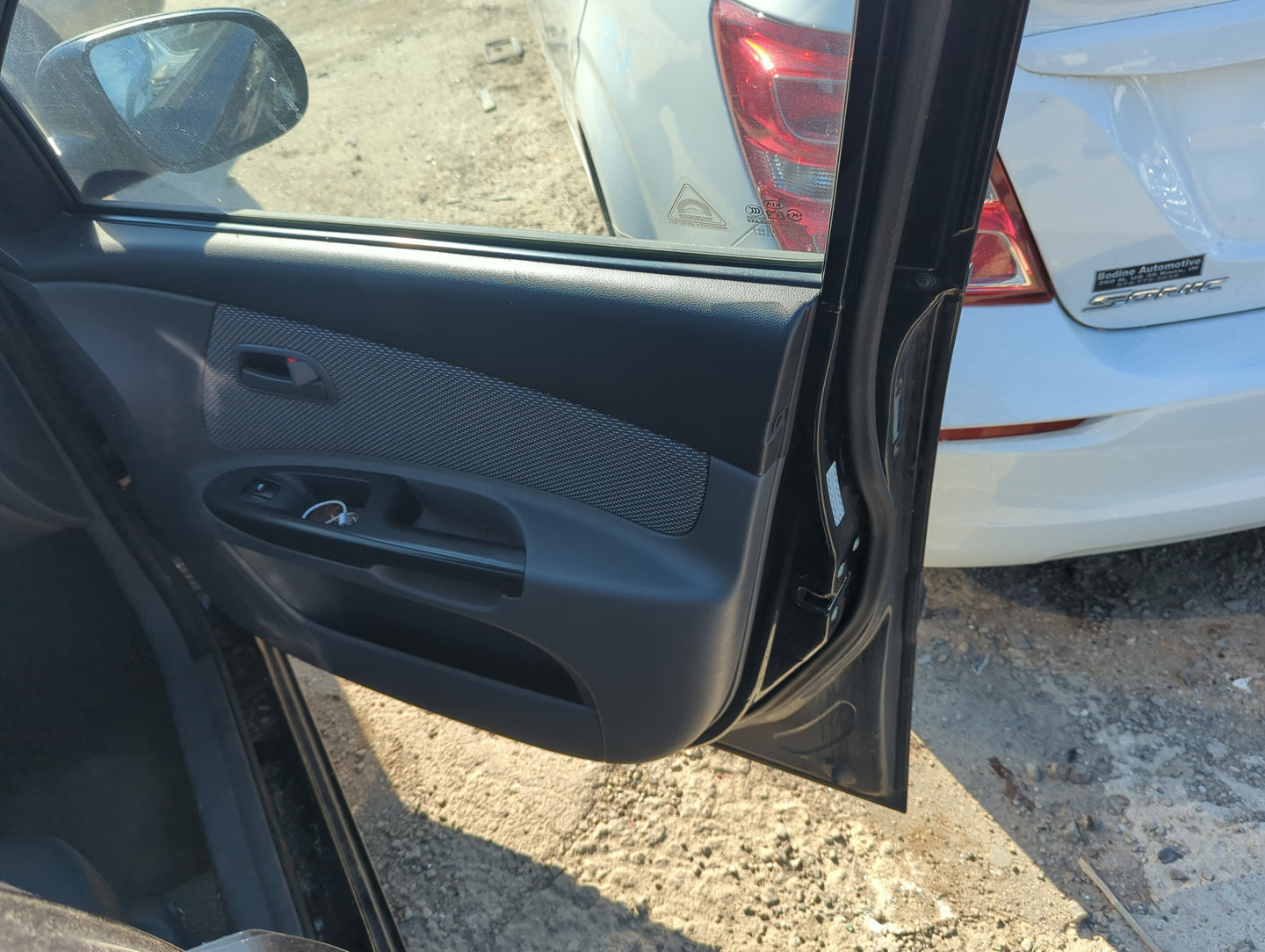 2011 Kia Rio5 Front Right Passenger Interior Door Panel Trim - Oemusedautoparts1.com
