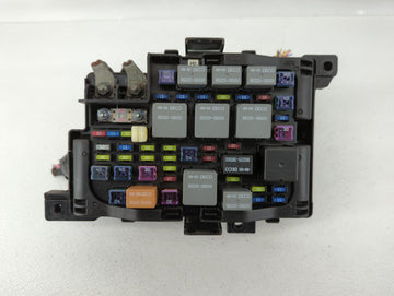 2007-2012 Kia Rondo Fusebox Fuse Box Panel Relay Module P/N:91950-1D150 Fits Fits 2007 2008 2009 2010 2011 2012 OEM Used Auto Parts