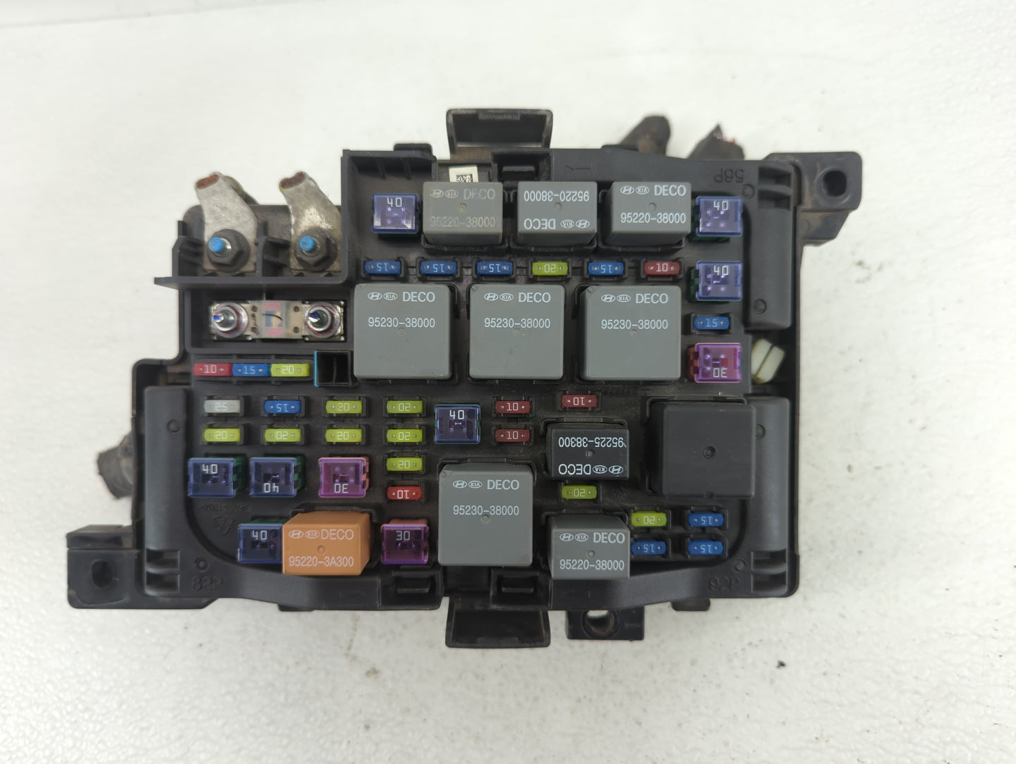 2007-2012 Kia Rondo Fusebox Fuse Box Panel Relay Module P/N:91950-1D150 Fits Fits 2007 2008 2009 2010 2011 2012 OEM Used Aut