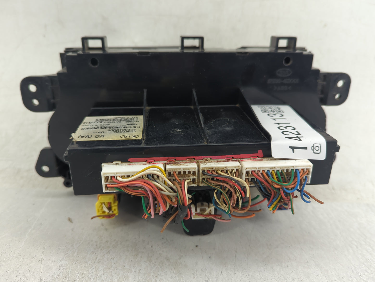 2006-2014 Kia Sedona Climate Control Module Temperature AC/Heater Replacement P/N:97250-4D206 XLC800-EA4BE03 Fits OEM Used A