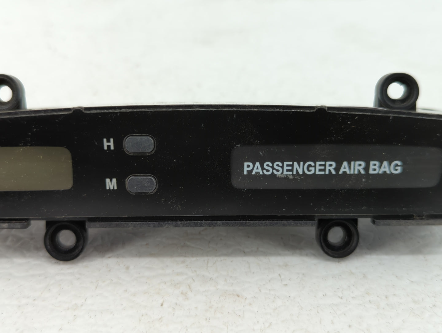 2011 Kia Sedona Digitial Dash Clock P/N:94510-4D400 Fits OEM Used Auto Parts - Oemusedautoparts1.com