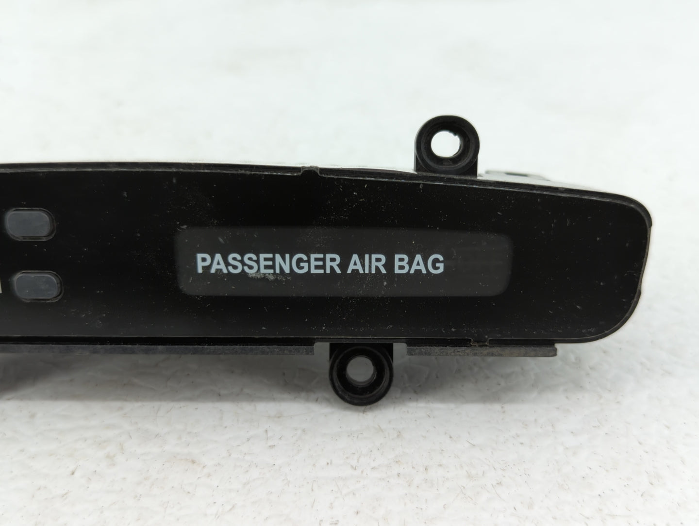 2011 Kia Sedona Digitial Dash Clock P/N:94510-4D400 Fits OEM Used Auto Parts - Oemusedautoparts1.com