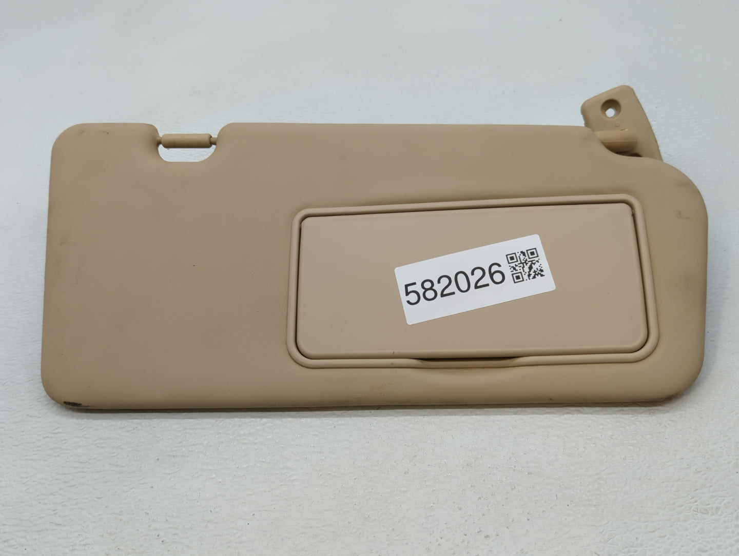 2006-2014 Kia Sedona Sun Visor Shade Replacement Passenger Right Mirror Fits Fits 2006 2007 2008 2009 2010 2011 2012 2014 OE