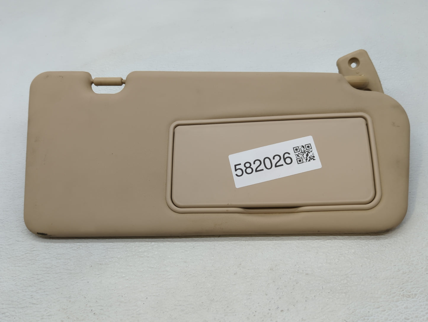 2006-2014 Kia Sedona Sun Visor Shade Replacement Passenger Right Mirror Fits Fits 2006 2007 2008 2009 2010 2011 2012 2014 OE