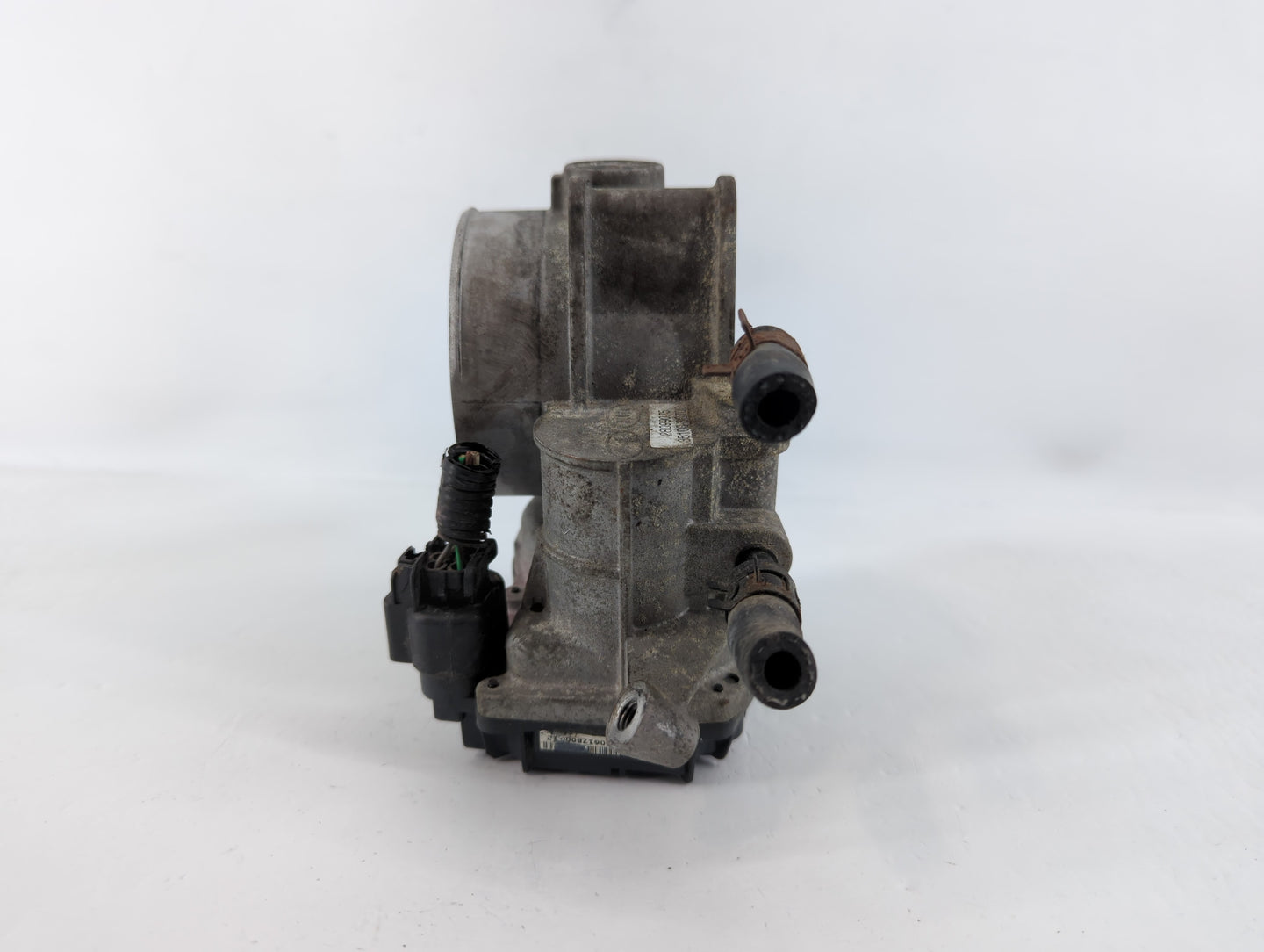 2011-2014 Kia Sedona Throttle Body P/N:35100-3C700 28099075 Fits Fits 2010 2011 2012 2013 2014 OEM Used Auto Parts - Oemused