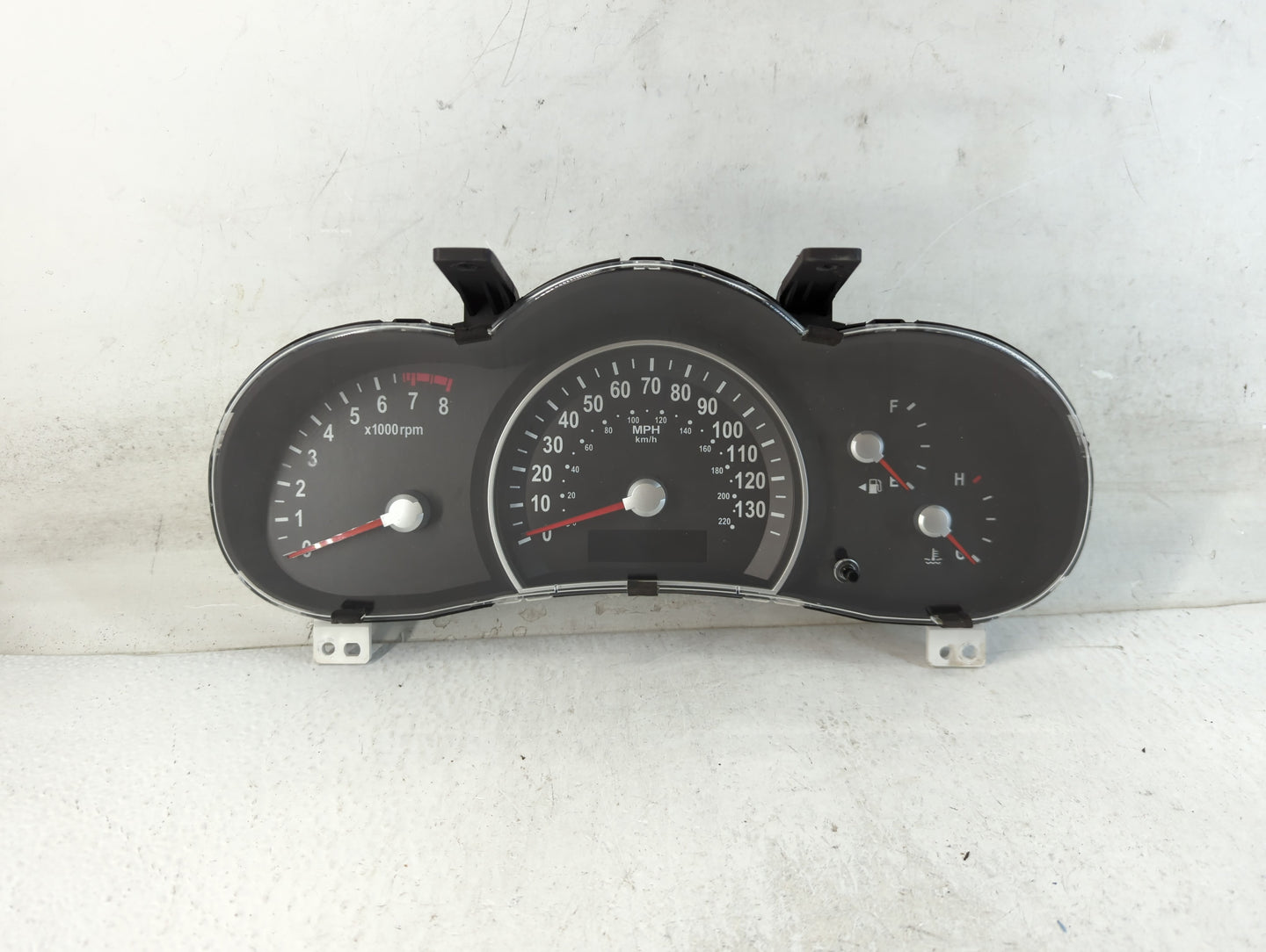 2011-2014 Kia Sedona Instrument Cluster Speedometer Gauges P/N:20120630 94011-4D080 Fits Fits 2011 2012 2014 OEM Used Auto P