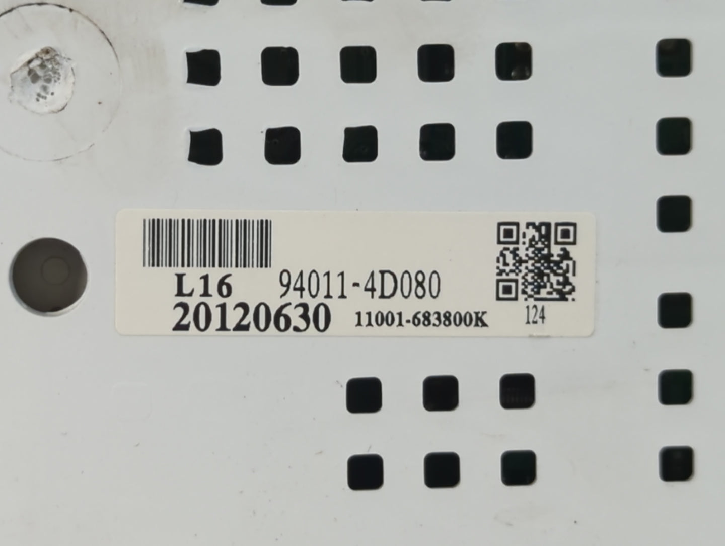 2011-2014 Kia Sedona Instrument Cluster Speedometer Gauges P/N:20120630 94011-4D080 Fits Fits 2011 2012 2014 OEM Used Auto P