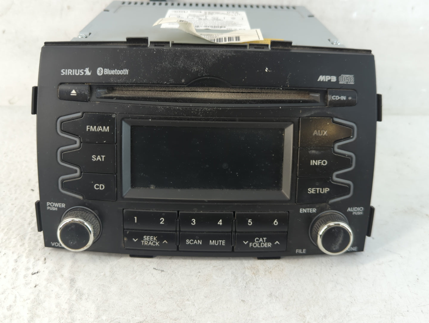 2011-2013 Kia Sorento Radio AM FM Cd Player Receiver Replacement P/N:96140-1U201 Fits Fits 2011 2012 2013 OEM Used Auto Part