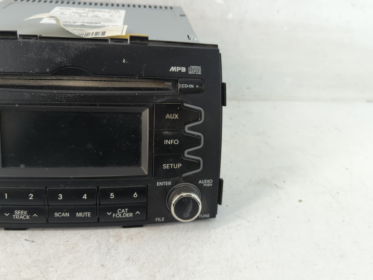 2011-2013 Kia Sorento Radio AM FM Cd Player Receiver Replacement P/N:96140-1U201 Fits Fits 2011 2012 2013 OEM Used Auto Part