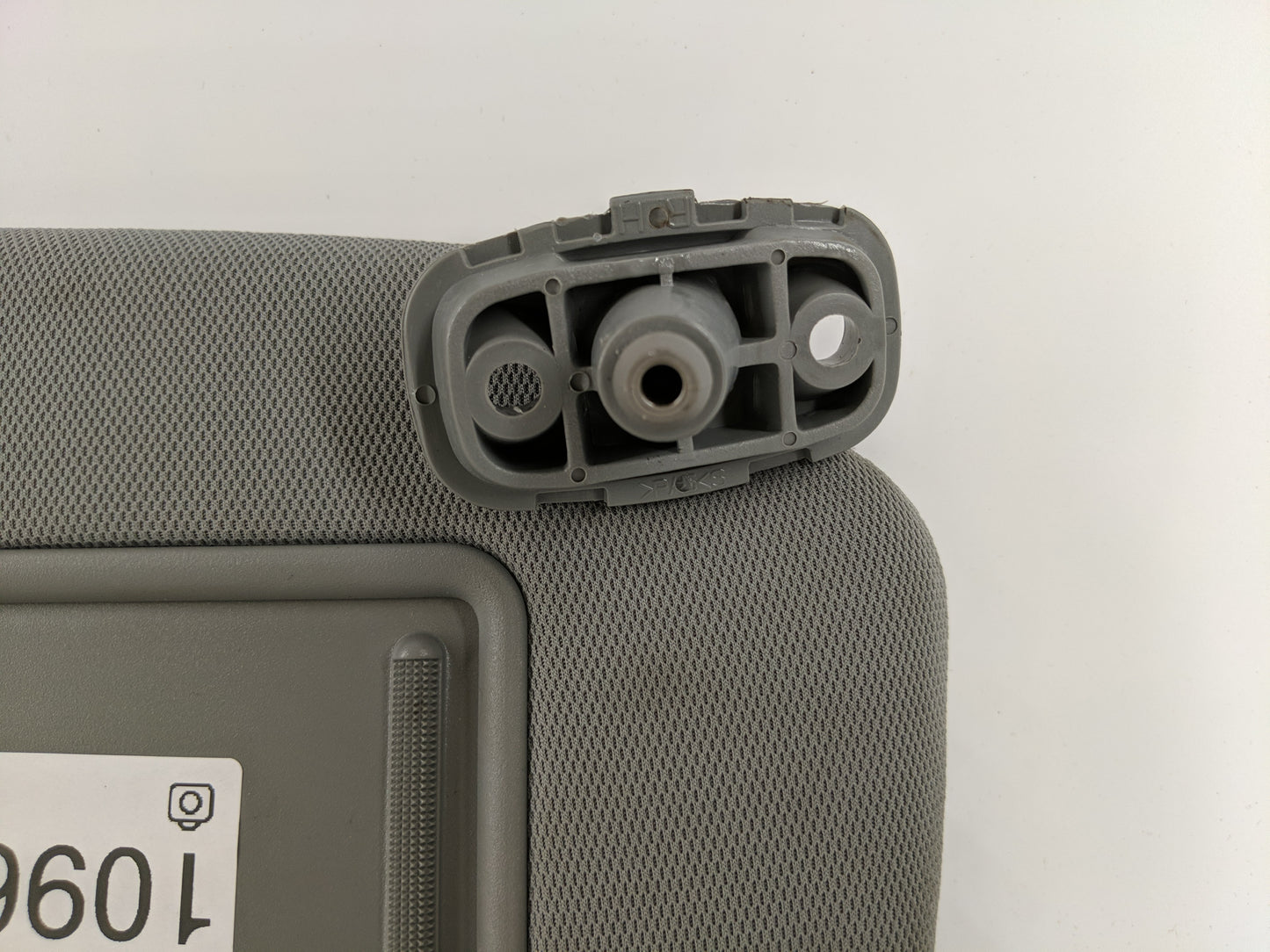 2011-2015 Kia Sorento Sun Visor Shade Replacement Passenger Right Mirror Fits Fits 2011 2012 2013 2014 2015 OEM Used Auto Pa
