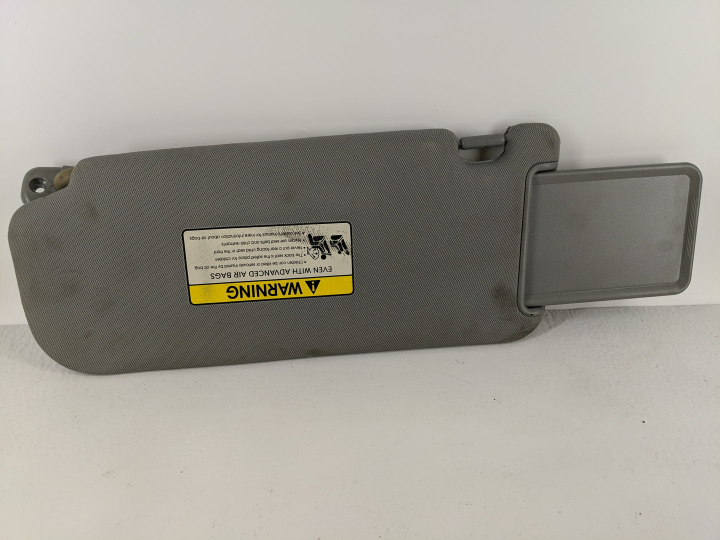 2011-2015 Kia Sorento Sun Visor Shade Replacement Passenger Right Mirror Fits Fits 2011 2012 2013 2014 2015 OEM Used Auto Pa