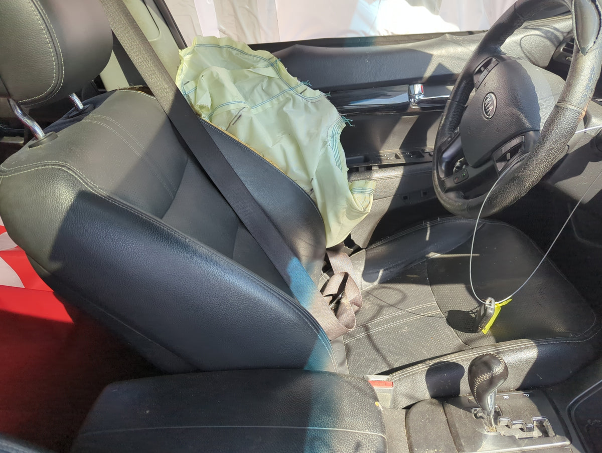 2011-2011 Kia Sorento Driver Front Seat Oem - Oemusedautoparts1.com