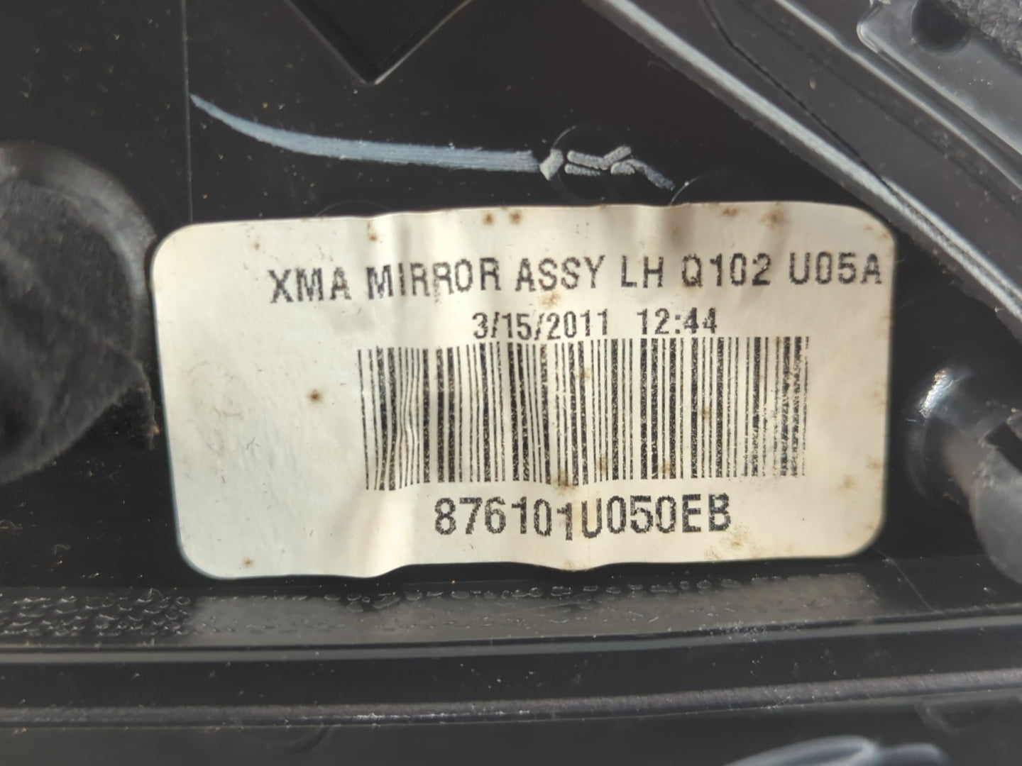 2011-2015 Kia Sorento Driver Side View Mirror - Left Door Mirror OEM Used - Oemusedautoparts1.com