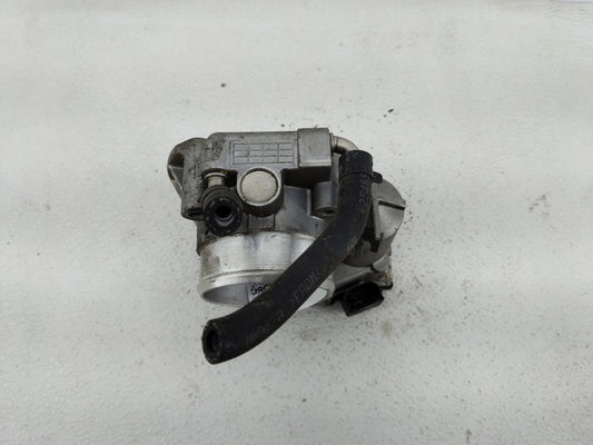 2011-2013 Kia Sorento Throttle Body P/N:35100-25400 Fits Fits 2006 2007 2008 2009 2010 2011 2012 2013 OEM Used Auto Parts