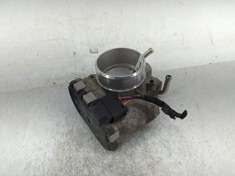 compare product 2011-2013 Kia Sorento Throttle Body P/N:9 590 930 001 35100-25400 Fits Fits 2006 2007 2008 2009 2010 2011 2012 2013 OEM Used Auto Parts