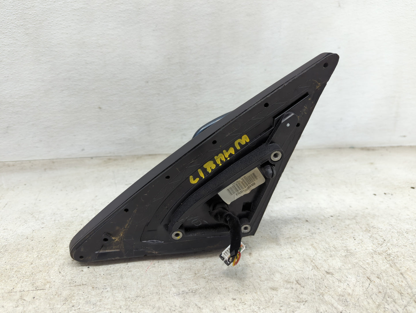 2011-2015 Kia Sorento Passenger Side View Mirror - Right Door Mirror OEM Used - Oemusedautoparts1.com
