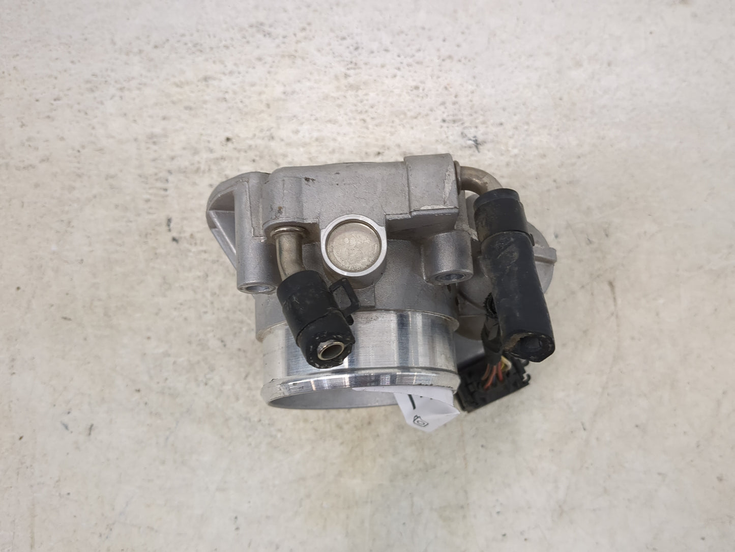 2011-2013 Kia Sorento Throttle Body P/N:9 590 930 001 35100-25400 Fits Fits 2006 2007 2008 2009 2010 2011 2012 2013 OEM Used