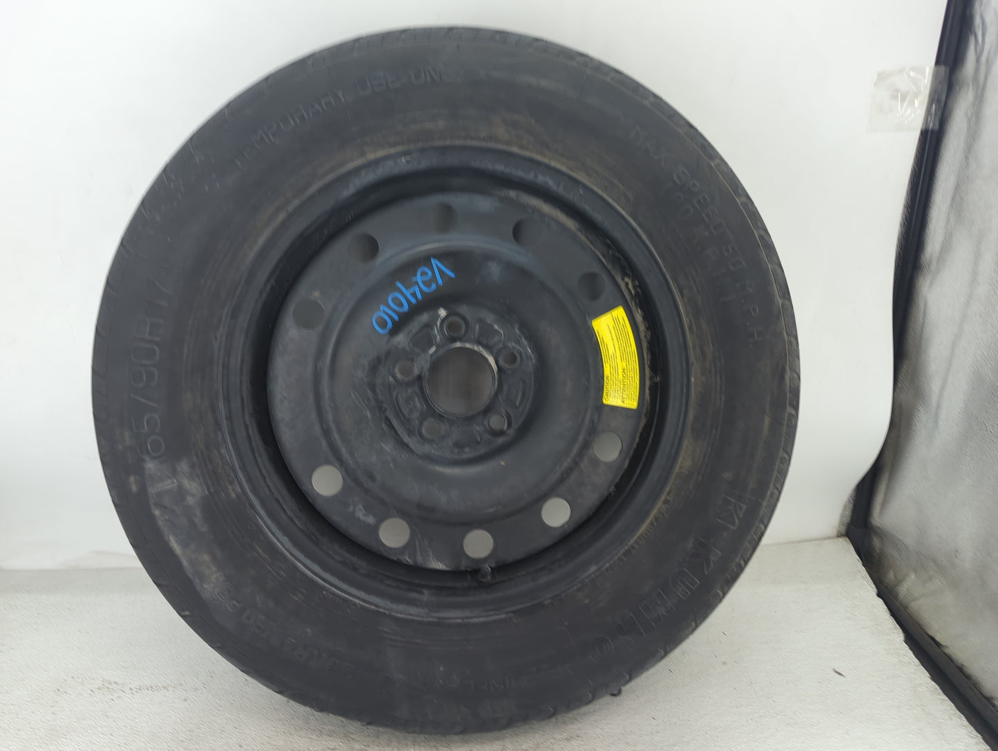 2011-2020 Kia Sorento Spare Donut Tire Wheel Rim Oem 1486954 - Oemusedautoparts1.com