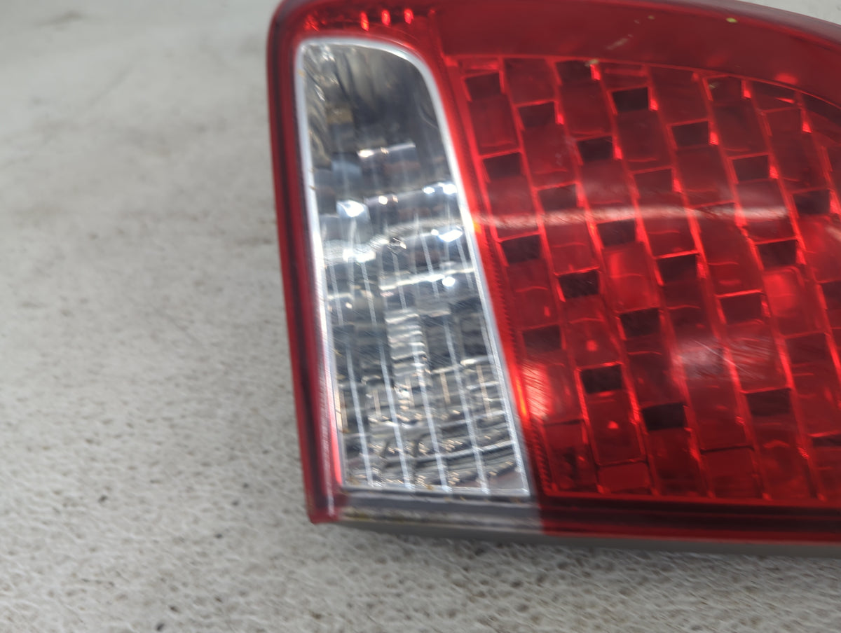 2011-2013 Kia Sorento Passenger Right Side Deck Lid Mounted Tail Light - Oemusedautoparts1.com